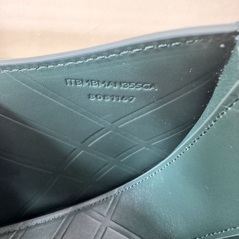 Bv*b*rry satchel bags